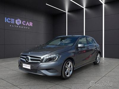 Usata Mercedes A180 109 CV (80 kW) 2014 Grigio Berlina
