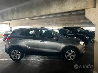Usata Opel Mokka X 116 CV (85 kW) 2017 Grigio SUV