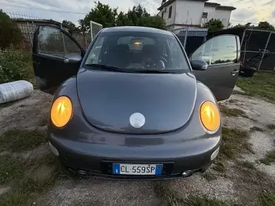 Usata VW New Beetle 102 CV (75 kW) 2004 Utilitaria