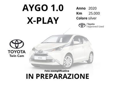 usata Toyota Aygo Connect 1.0 VVT-i 72 CV 5 porte x-play del 2020 usata a Latina