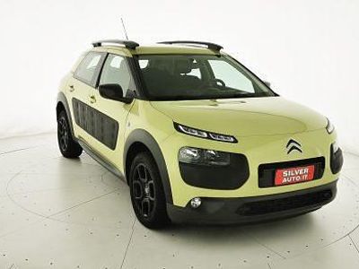 Käytetty Citroën C4 Feel 81 HP (59 kW) 2014 Keltainen Katumaasturi