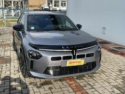 Usata Lancia Ypsilon 110 CV (80 kW) 2025 Grigio Utilitaria