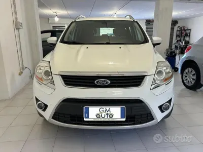 Usata Ford Kuga Titanium 163 CV (119 kW) 2012 Bianco SUV