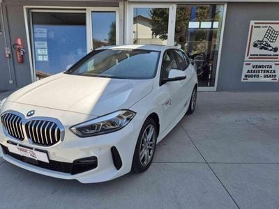 Usata BMW 118 M Sport 136 CV (100 kW) 2021 Bianco Utilitaria
