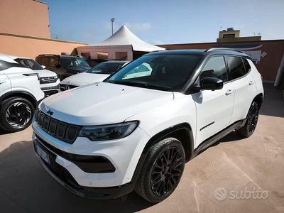 Używany Jeep Compass 131 KM (96 kW) 2024 Biały SUV