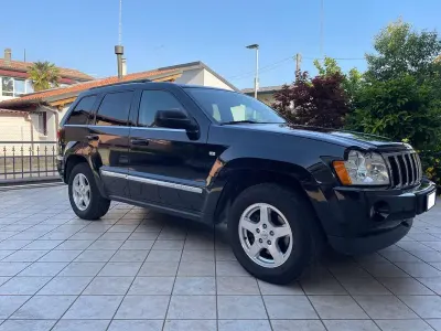 Usata Jeep Grand Cherokee Limited 326 CV (239 kW) 2005 Nero SUV