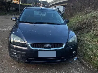 Usata Ford Focus 90 CV (66 kW) 2007 Bluazzurro Berlina