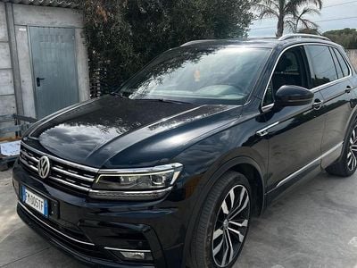 Usata VW Tiguan R-line 150 CV (110 kW) 2018 Nero SUV