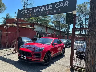 Usata Porsche Macan 245 CV (180 kW) 2020 Rosso SUV