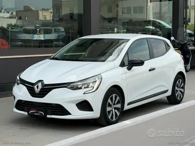 Usata Renault Clio V Equilibre 91 CV (66 kW) 2023 Bianco Berlina