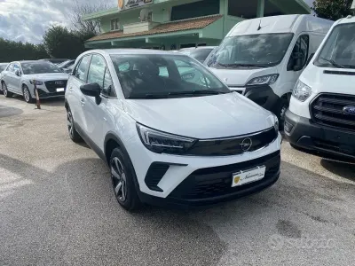 Usata Opel Crossland Edition 110 CV (80 kW) 2023 Bianco SUV
