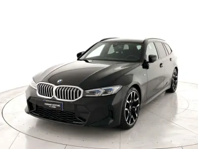 Usata BMW 320e M Sport 190 CV (139 kW) 2025 Nero Station wagon