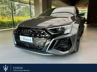 Usata Audi RS3 Sportback Comfort 400 CV (294 kW) 2023 Daytona Utilitaria