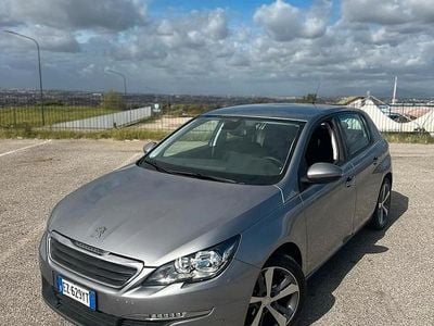 Grigio Usata 2015 Peugeot 308 Business-Line Berlina | 6750 € (Buon prezzo)
