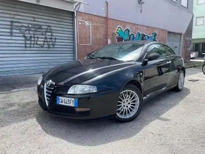 Begagnad Alfa Romeo GT