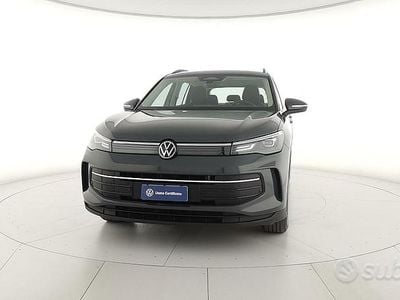 Usata VW Tiguan Life 150 CV (110 kW) 2024 Grigio SUV