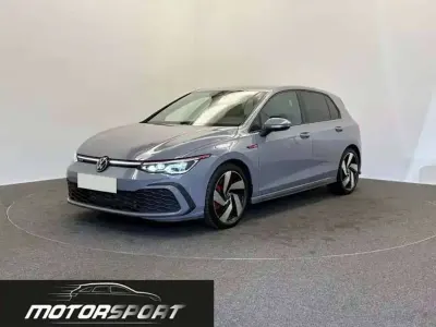 Usata VW Golf VIII GTI 245 CV (180 kW) 2023 Moonstone grey Berlina
