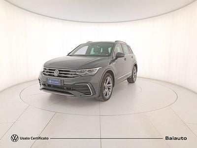 Gebraucht VW Tiguan R-line 150 PS (110 kW) 2023 Grau SUV