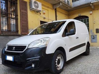 Usata Peugeot TePee Active 99 CV (72 kW) 2018 Station wagon