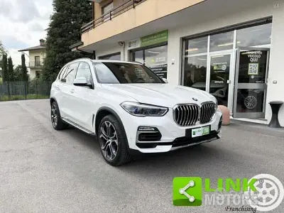Usata BMW X5 M Sport 265 CV (194 kW) 2021 Bianco SUV
