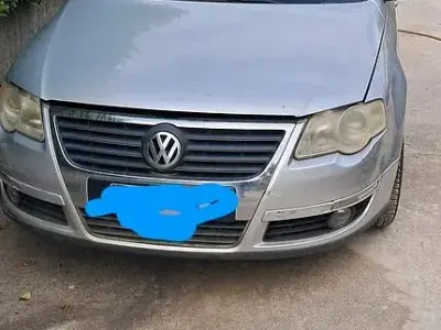 Usata VW Passat 105 CV (77 kW) 2009 Grigio Station wagon