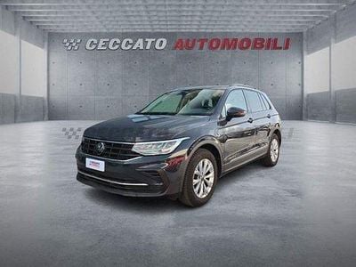 Usata VW Tiguan Life 150 CV (110 kW) 2023 Grigio SUV