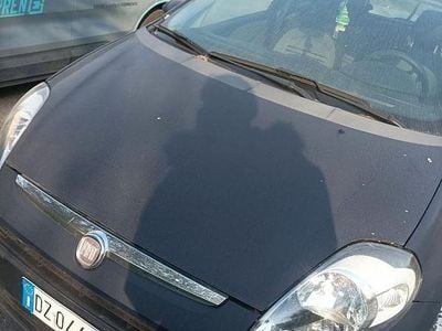 Usata Fiat Punto 77 CV (56 kW) 2010 Utilitaria