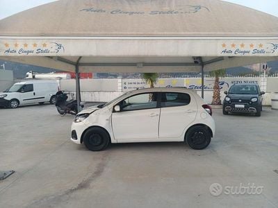 Usata Peugeot 108 69 CV (50 kW) 2015 Bianco Utilitaria