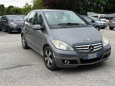 Mercedes B150