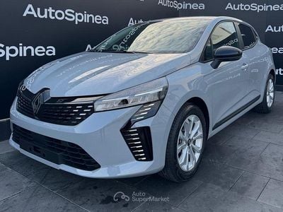 Nuova Renault Clio V Evolution 101 CV (74 kW) 2025 Grigio Berlina
