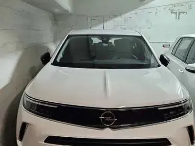 Usata Opel Mokka Elegance 101 CV (74 kW) 2021 Bianco SUV