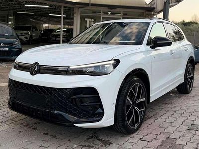 Nuova VW Tiguan R-line Plus 150 CV (110 kW) 2025 Bianco SUV