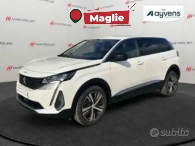 Usata Peugeot 5008 Allure 131 CV (96 kW) 2021 Bianco SUV