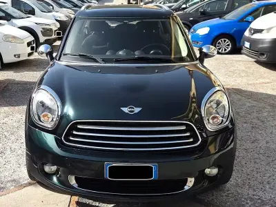Usata Mini Countryman 90 CV (66 kW) 2013 Verde SUV