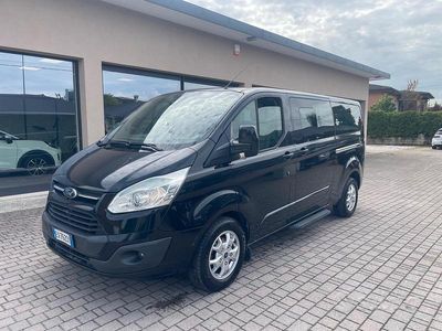 Usata Ford Tourneo Titanium 155 CV (114 kW) 2014 Nero Monovolume