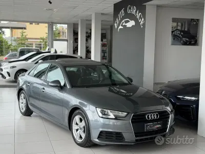 Käytetty Audi A4 Business 150 HP (110 kW) 2016 Harmaa Sedan