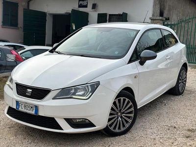 Usata Seat Ibiza CONNECT 75 CV (55 kW) 2016 Bianco Berlina