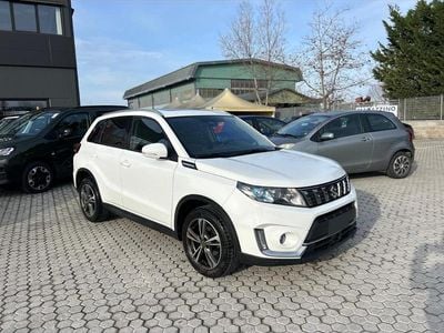 Usata Suzuki Vitara 111 CV (81 kW) 2019 Bianco SUV