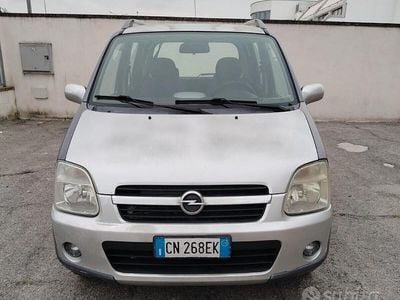Occasion Opel Agila 69 ch (50 kW) 2004 Gris Monospace