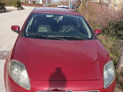 Usata Fiat 1600 103 CV (75 kW) 2011 Rosso Berlina