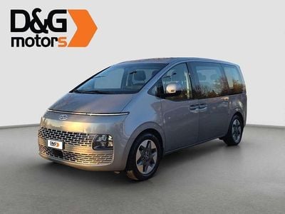 Usata Hyundai Staria 177 CV (130 kW) 2023 Argento Monovolume