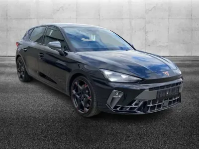 Usata Cupra Leon VZ 300 CV (220 kW) 2025 Nero Berlina