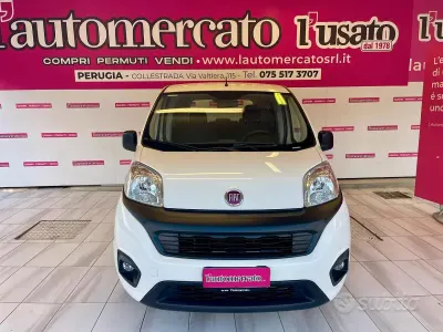 Käytetty Fiat Qubo Easy 77 HP (56 kW) 2018 Valkoinen Tila-auto