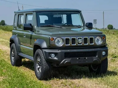 Nuova Suzuki Jimny GLX 102 CV (75 kW) 2026 Verde militare met. SUV
