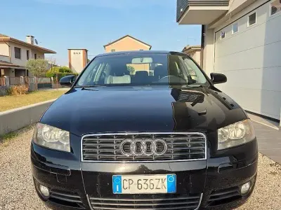 Usata Audi A3 Ambition 105 CV (77 kW) 2004 Nero Utilitaria