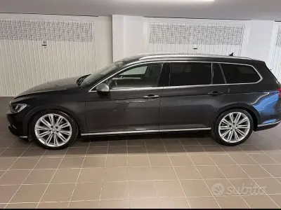 Usata VW Passat Highline 190 CV (139 kW) 2017 Station wagon