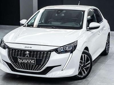 Usata Peugeot 208 Active 101 CV (74 kW) 2021 Bianco metallizzato perlato Utilitaria