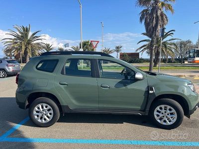 Usata Dacia Duster Essentiel 116 CV (85 kW) 2023 Verde SUV