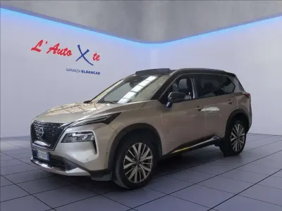 Usata Nissan X-Trail Tekna 158 CV (116 kW) 2024 Argento metallizzato SUV
