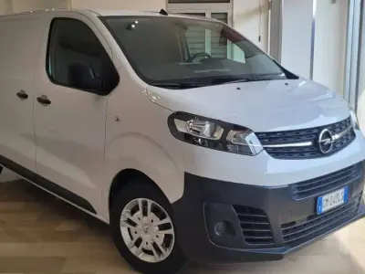 Usata Opel Vivaro-e Combi